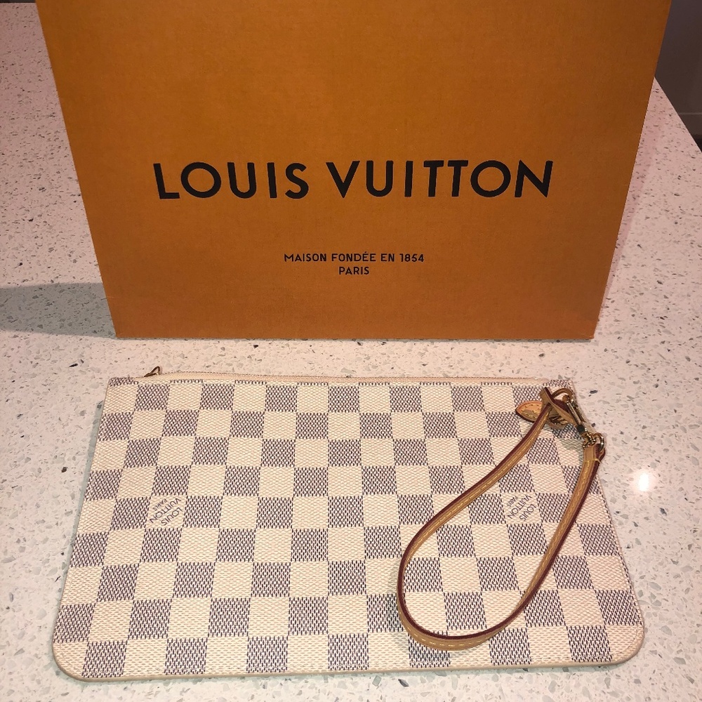 Louis Vuitton Neverfull MM Pochette Damier Azur